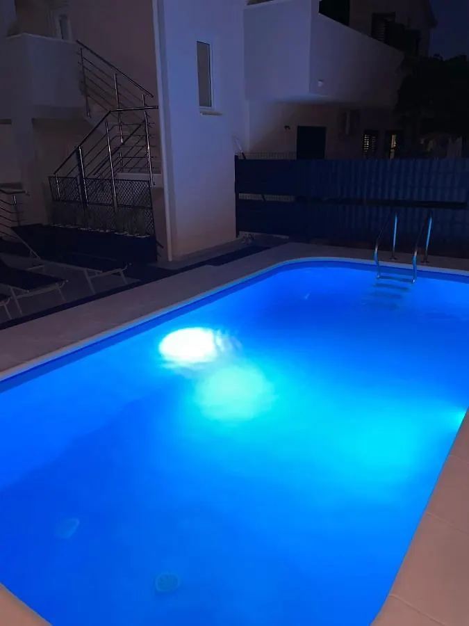 Apartment Villa Milena-With A Pool Trogir Croatia