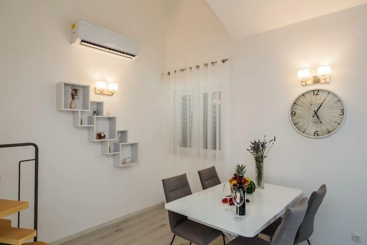 Villa Milena-With A Pool Trogir Croatia